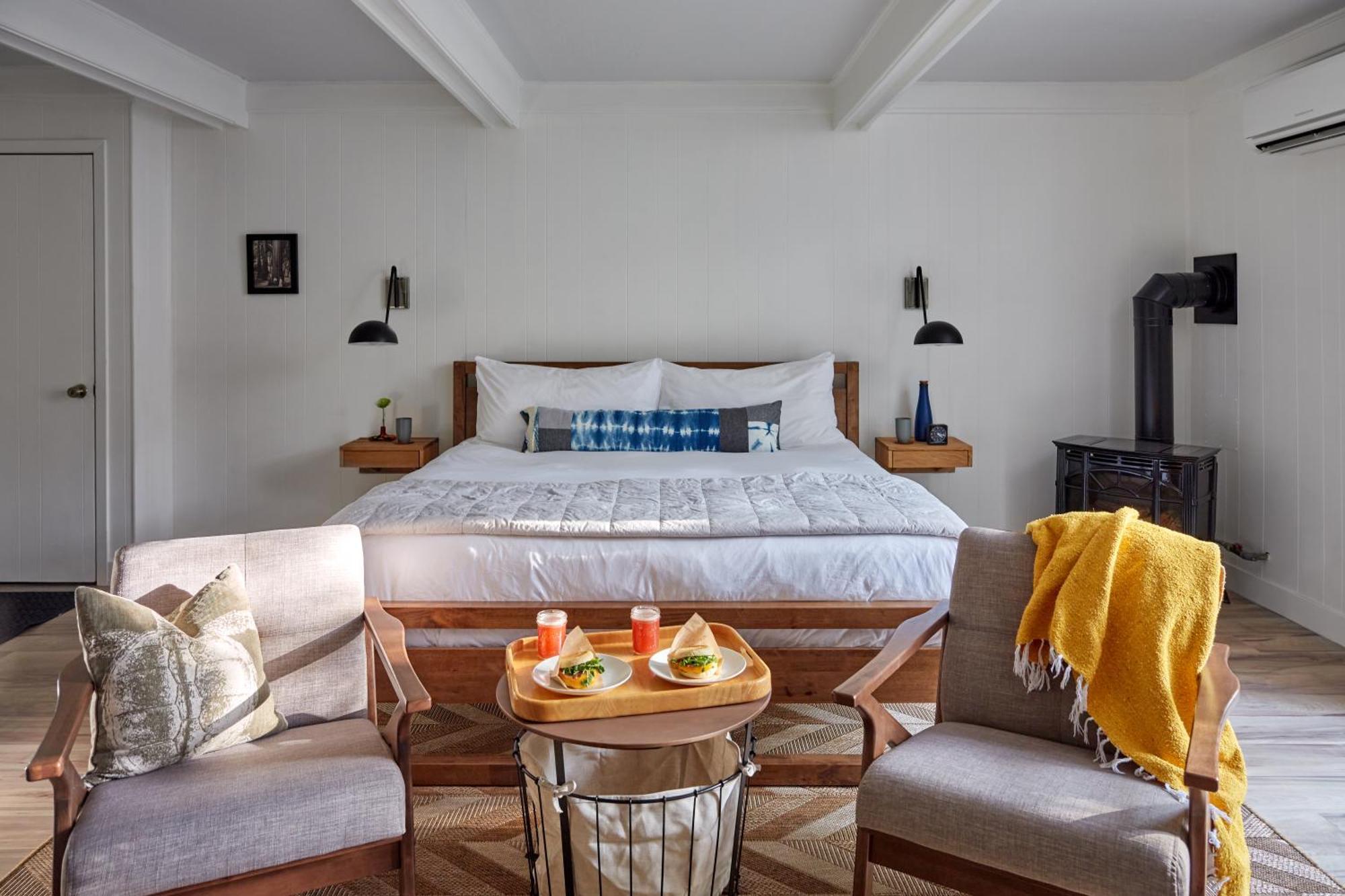Mine And Farm, The Inn At Guerneville, Ca Room photo