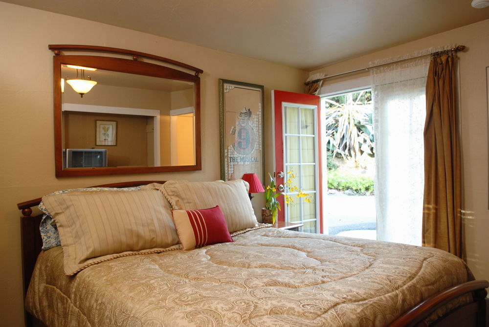 Mine And Farm, The Inn At Guerneville, Ca Exterior photo